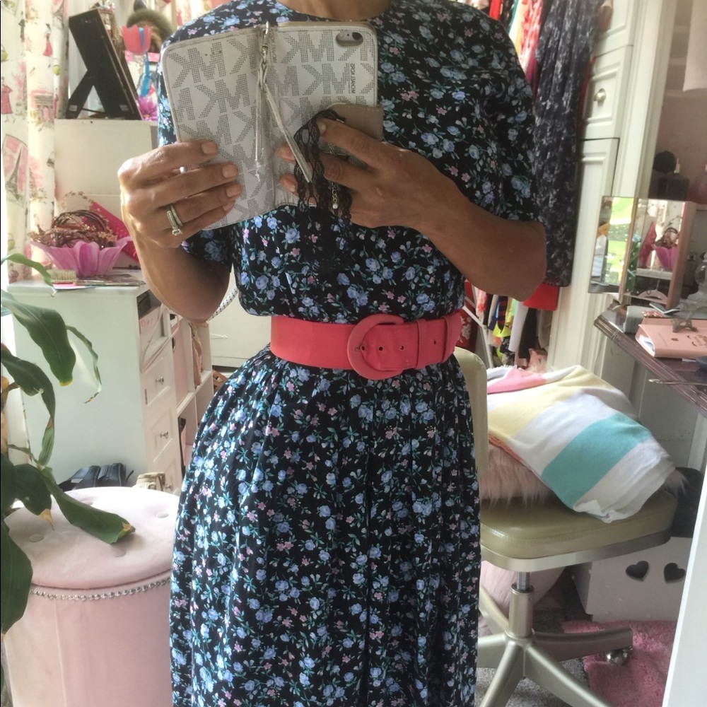 Gorgeous true vintage summer dress
